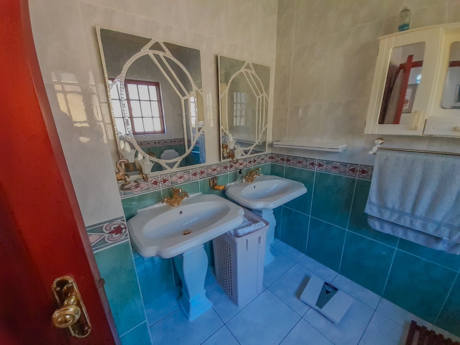 3 Bedroom Property for Sale in Marina Beach KwaZulu-Natal