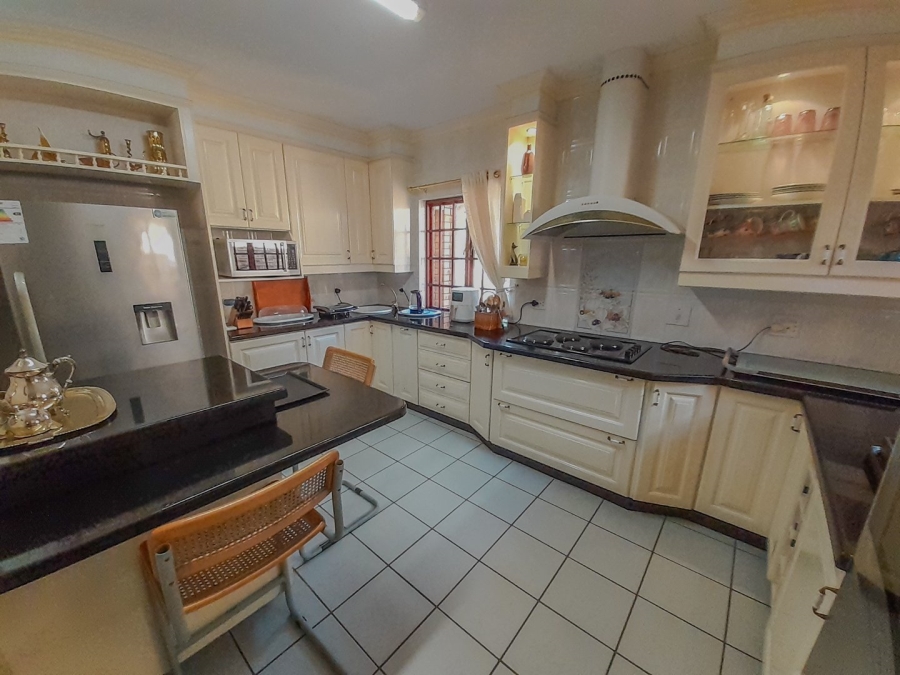 3 Bedroom Property for Sale in Marina Beach KwaZulu-Natal