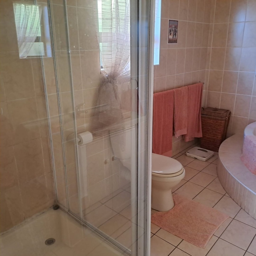 3 Bedroom Property for Sale in Freeland Park KwaZulu-Natal