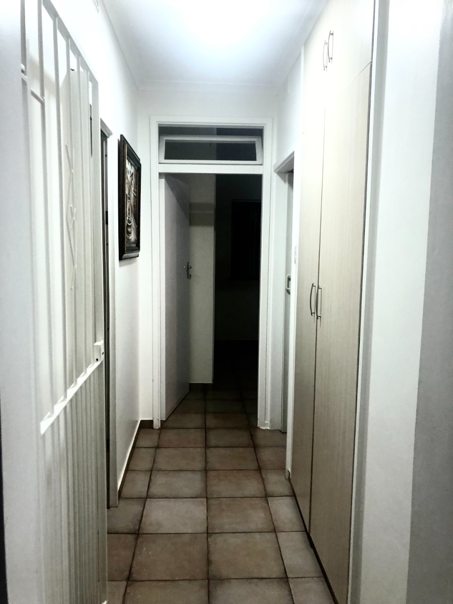 4 Bedroom Property for Sale in Umtentweni KwaZulu-Natal