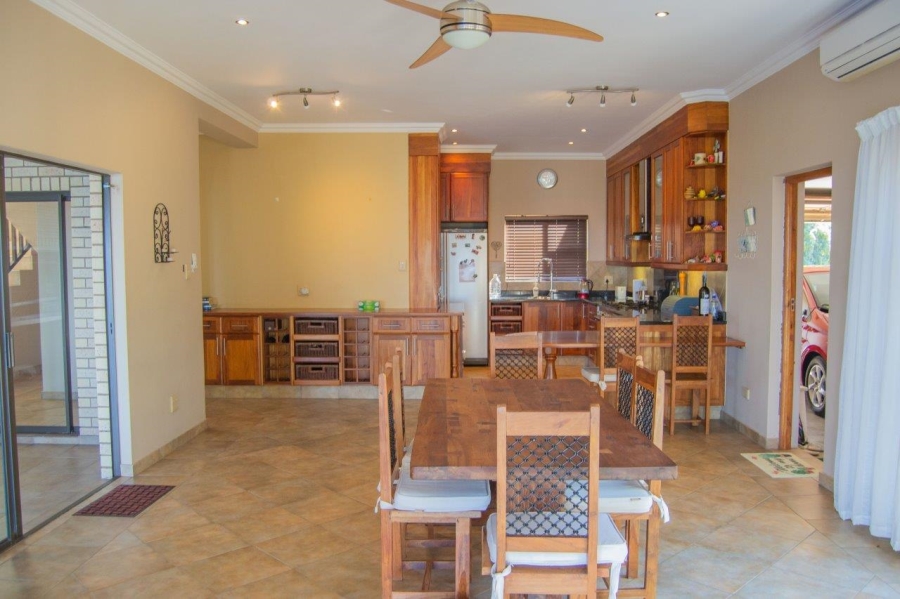 4 Bedroom Property for Sale in Woodgrange KwaZulu-Natal