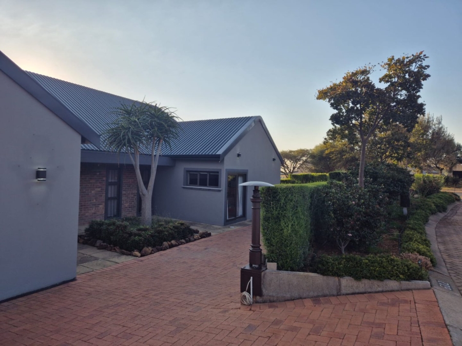 3 Bedroom Property for Sale in Vulintaba Country Estate KwaZulu-Natal