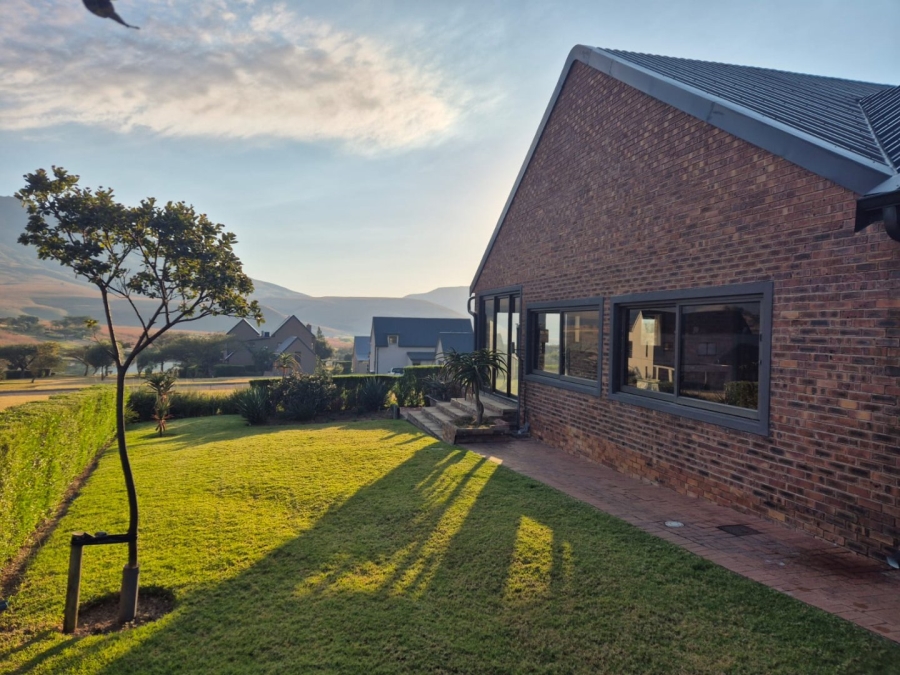 3 Bedroom Property for Sale in Vulintaba Country Estate KwaZulu-Natal