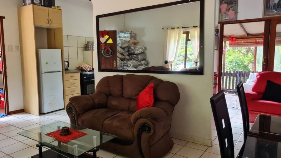 2 Bedroom Property for Sale in Umzumbe KwaZulu-Natal