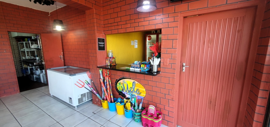 2 Bedroom Property for Sale in Margate KwaZulu-Natal