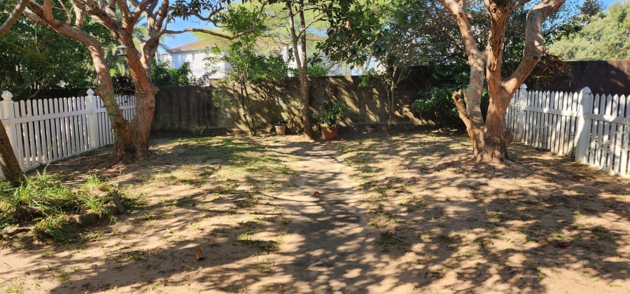 2 Bedroom Property for Sale in Uvongo KwaZulu-Natal