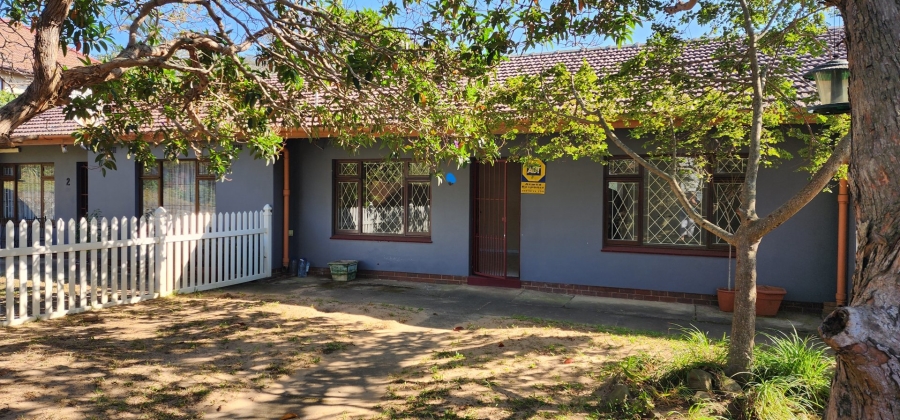 2 Bedroom Property for Sale in Uvongo KwaZulu-Natal