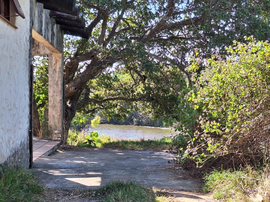 Commercial Property for Sale in Hibberdene KwaZulu-Natal