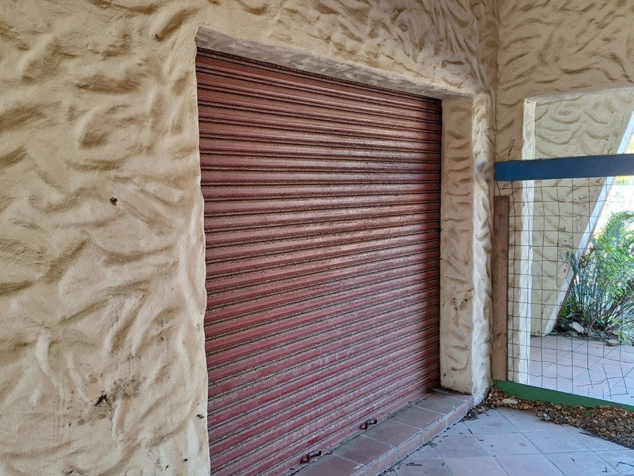 Commercial Property for Sale in Hibberdene KwaZulu-Natal
