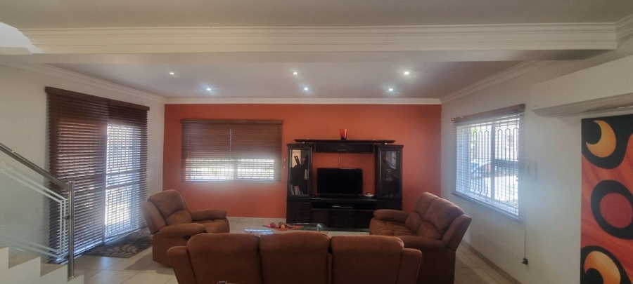 3 Bedroom Property for Sale in Elysium KwaZulu-Natal