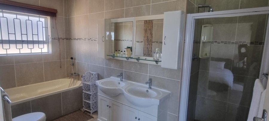 3 Bedroom Property for Sale in Elysium KwaZulu-Natal