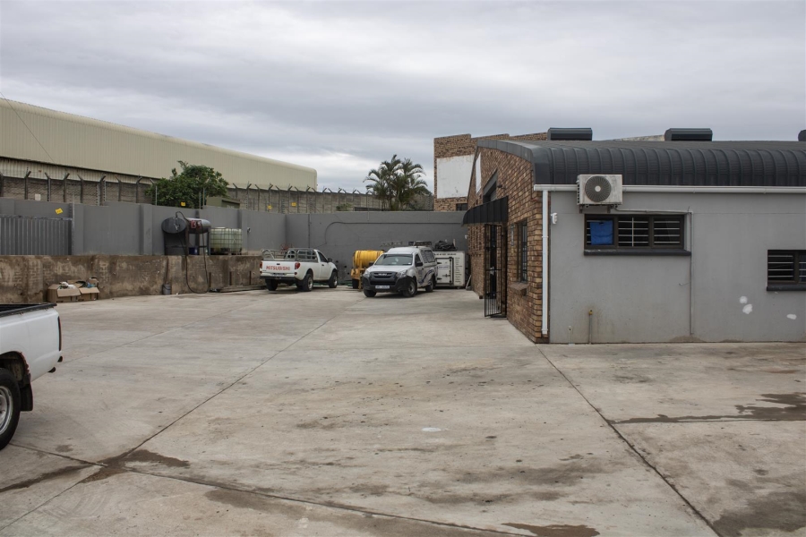 Commercial Property for Sale in Grosvenor KwaZulu-Natal