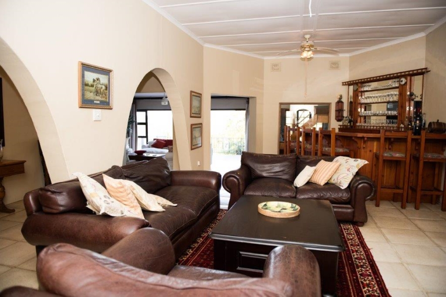 4 Bedroom Property for Sale in Umtentweni KwaZulu-Natal