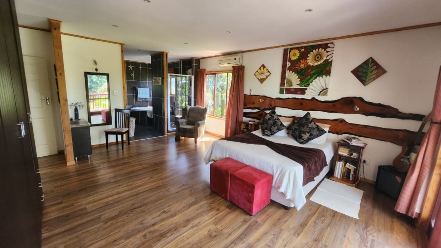 7 Bedroom Property for Sale in Southbroom KwaZulu-Natal
