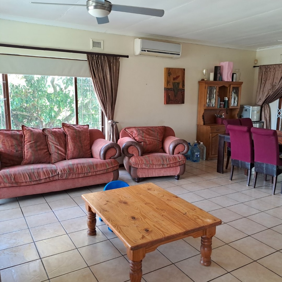 4 Bedroom Property for Sale in Scottburgh South KwaZulu-Natal