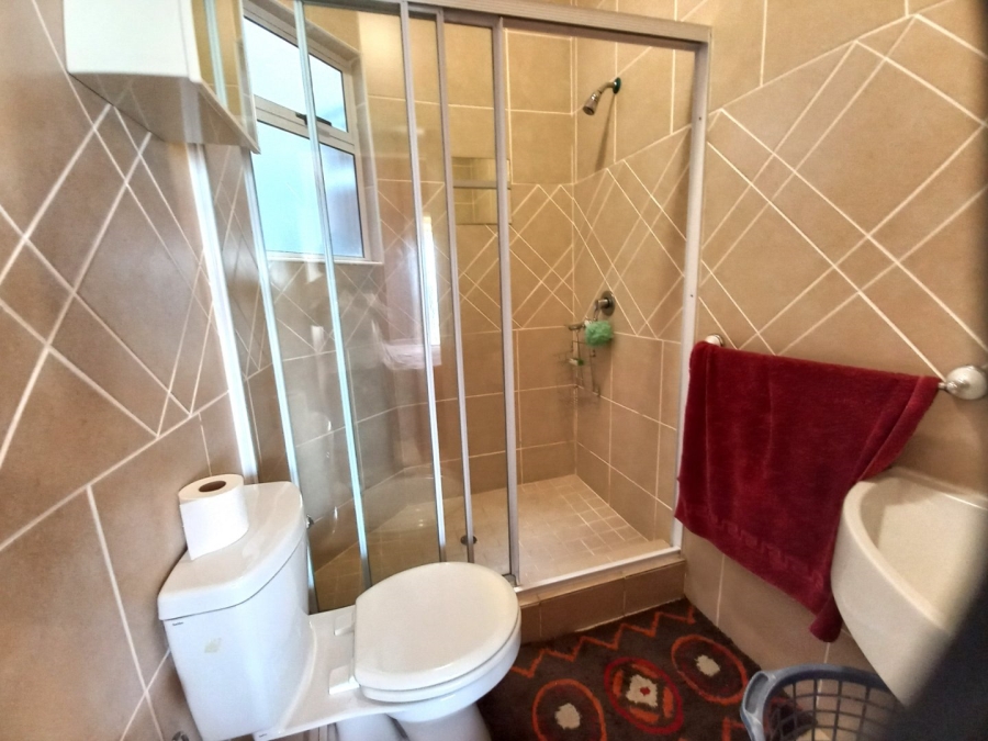 2 Bedroom Property for Sale in Hibberdene KwaZulu-Natal