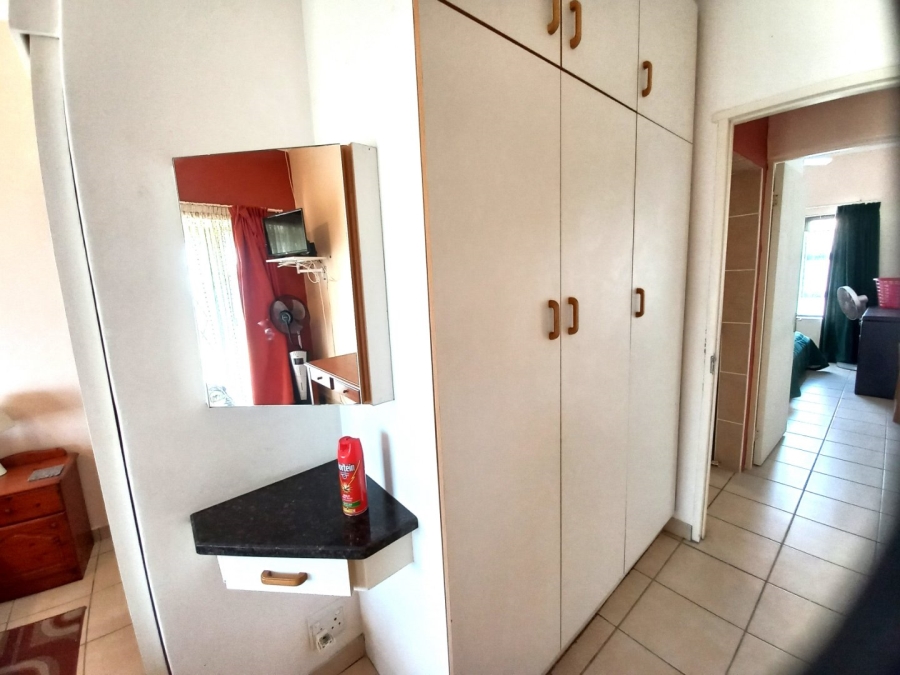 2 Bedroom Property for Sale in Hibberdene KwaZulu-Natal