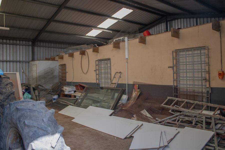 Commercial Property for Sale in Sea Park KwaZulu-Natal