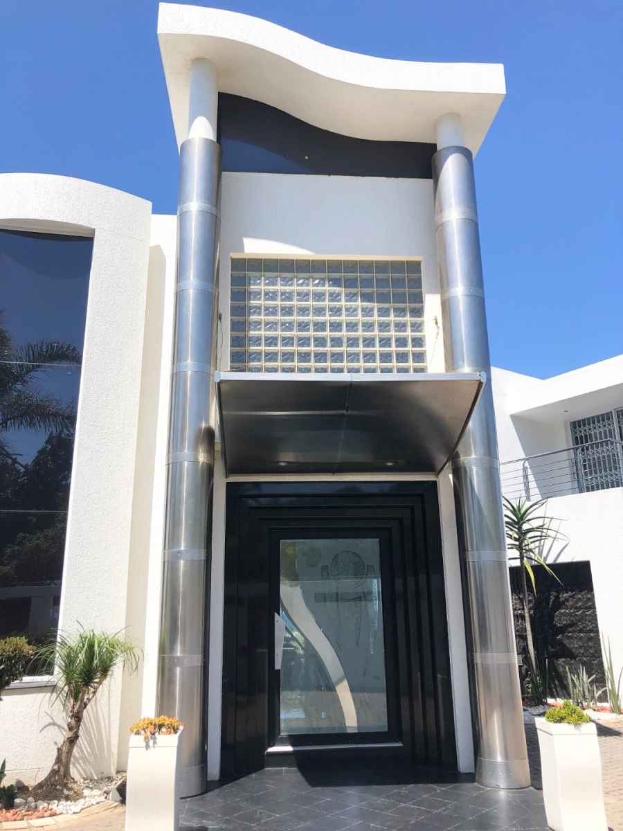 5 Bedroom Property for Sale in Oslo Beach KwaZulu-Natal