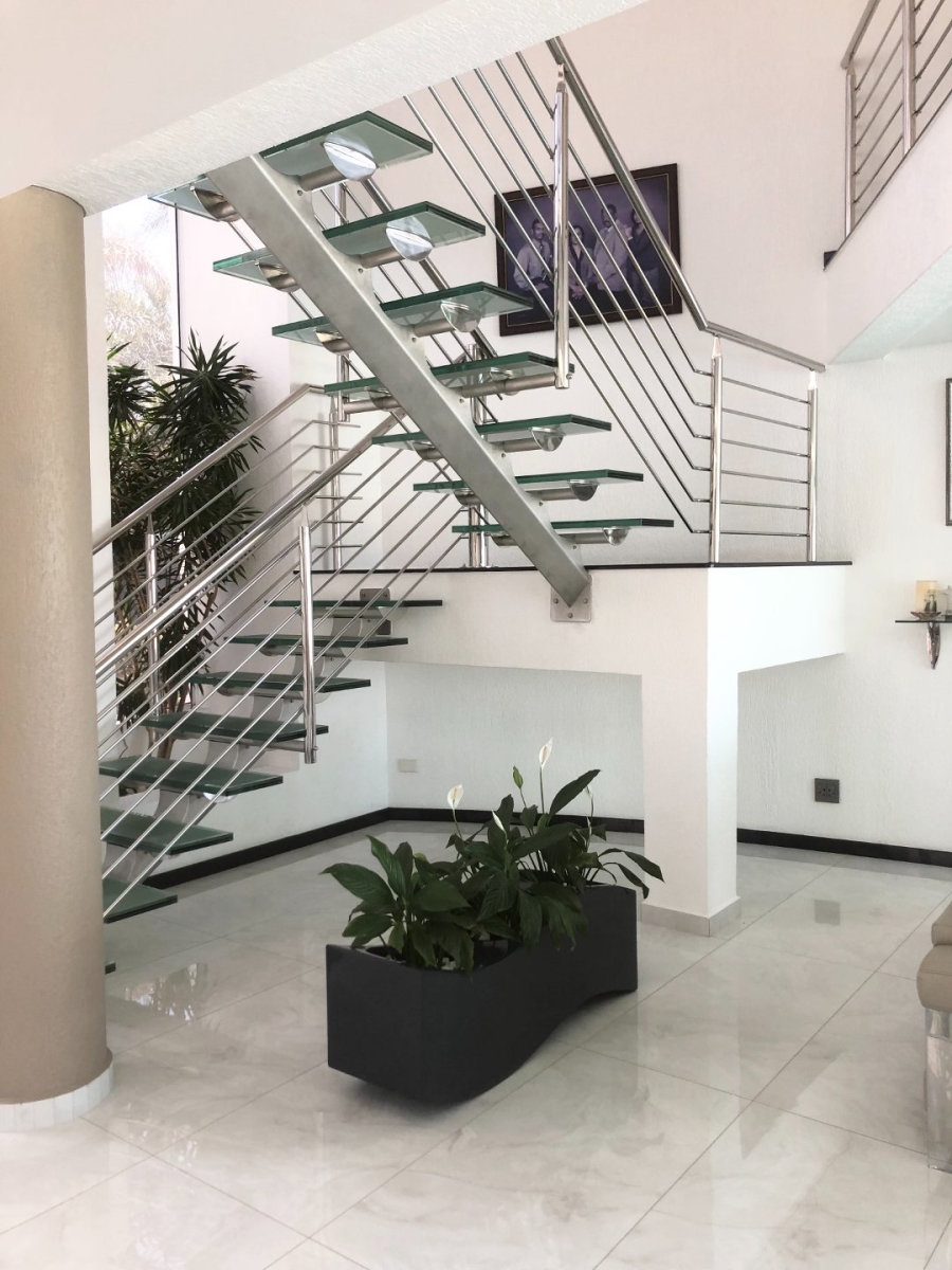 5 Bedroom Property for Sale in Oslo Beach KwaZulu-Natal