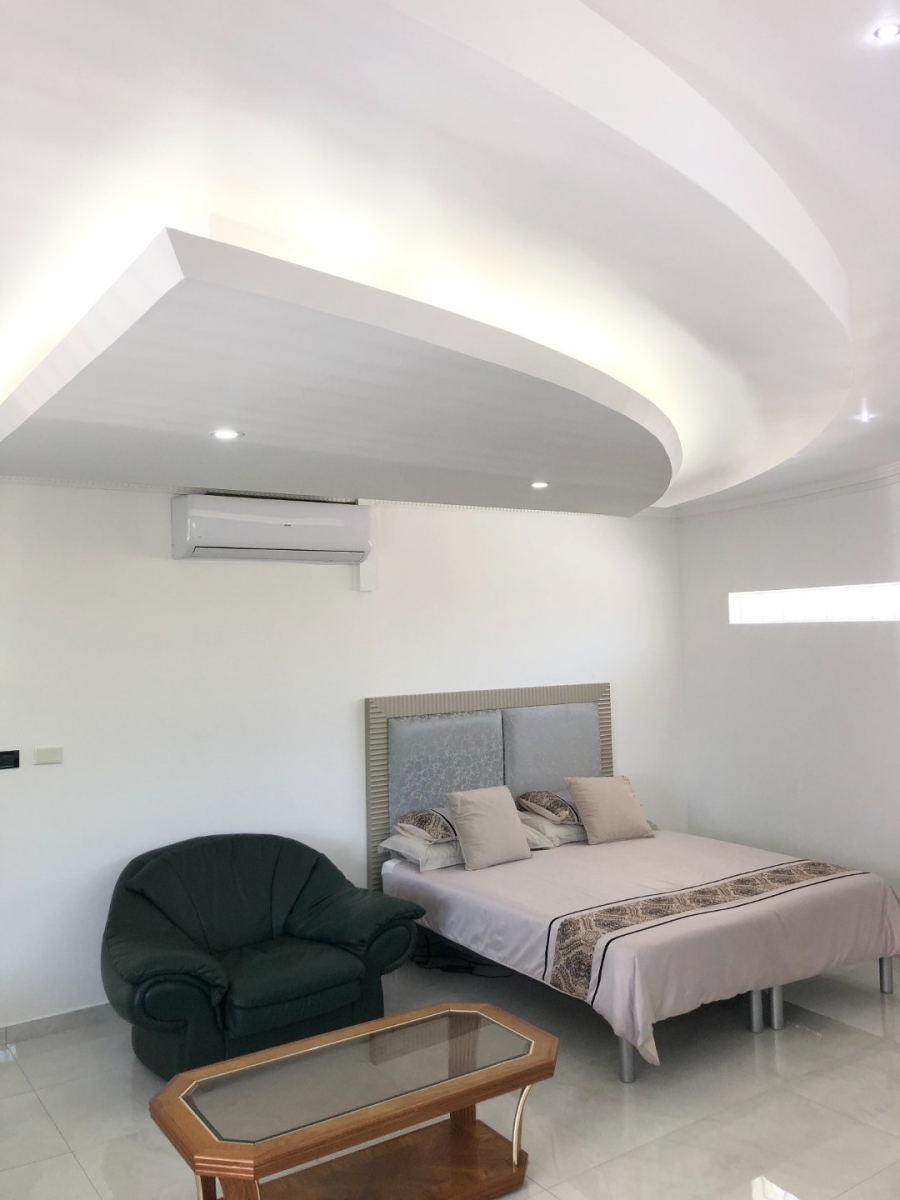 5 Bedroom Property for Sale in Oslo Beach KwaZulu-Natal