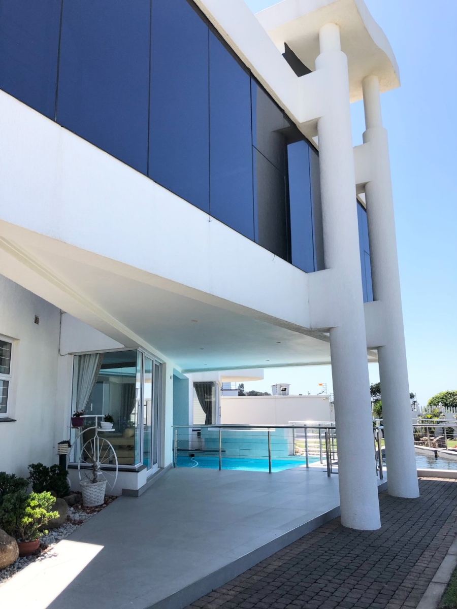5 Bedroom Property for Sale in Oslo Beach KwaZulu-Natal