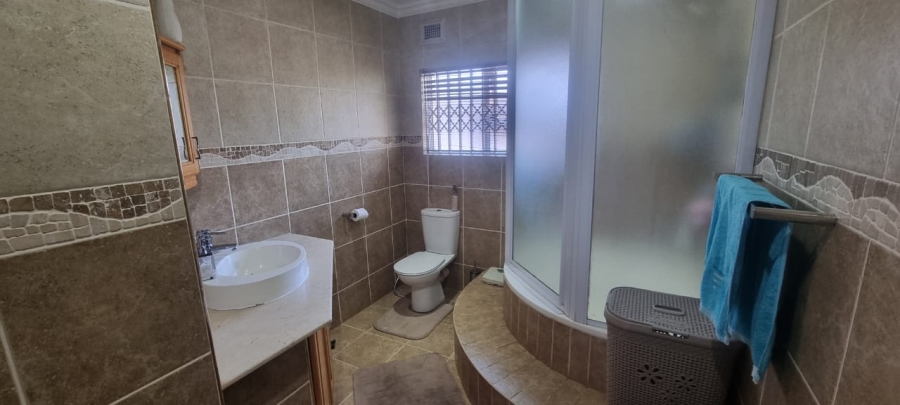 3 Bedroom Property for Sale in Oslo Beach KwaZulu-Natal