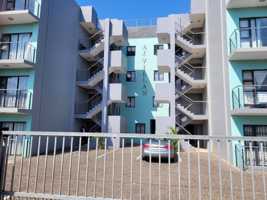 2 Bedroom Property for Sale in Montclair KwaZulu-Natal