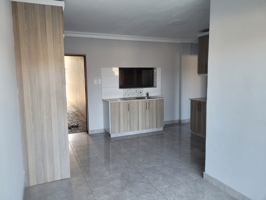 2 Bedroom Property for Sale in Montclair KwaZulu-Natal