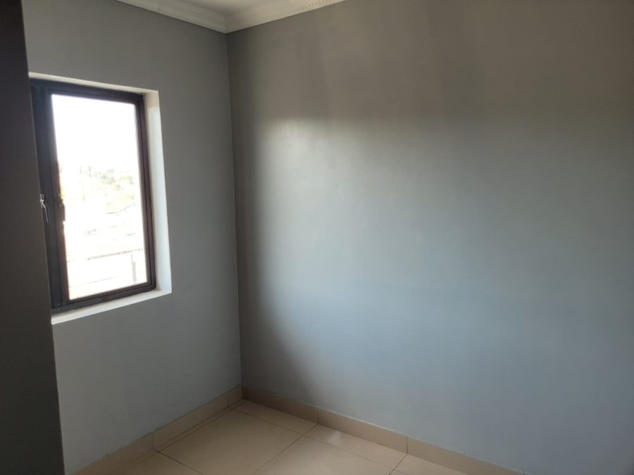2 Bedroom Property for Sale in Montclair KwaZulu-Natal