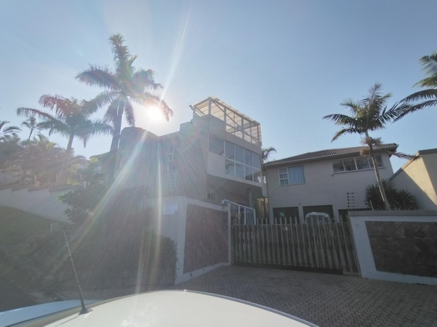 4 Bedroom Property for Sale in Manaba Beach KwaZulu-Natal