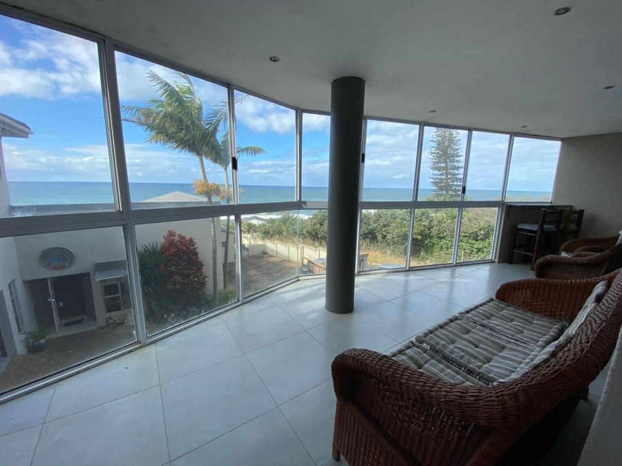4 Bedroom Property for Sale in Manaba Beach KwaZulu-Natal