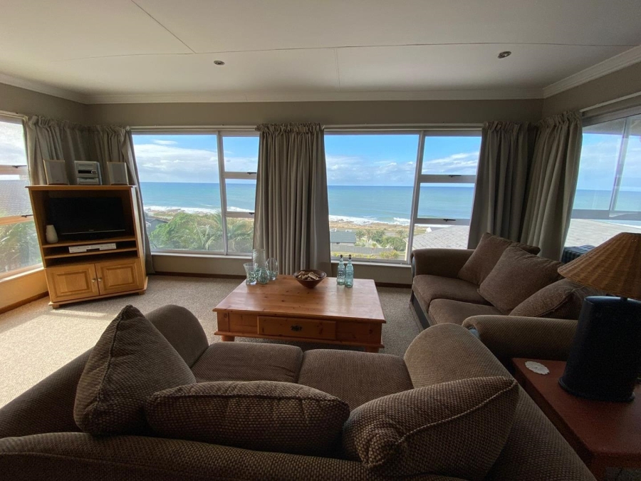 4 Bedroom Property for Sale in Manaba Beach KwaZulu-Natal