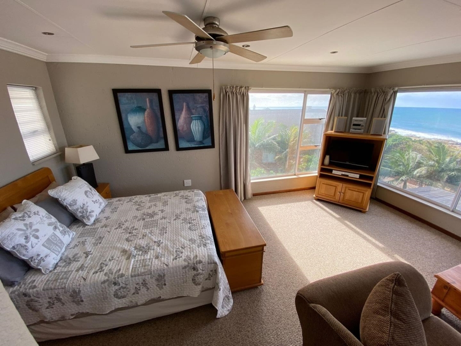 4 Bedroom Property for Sale in Manaba Beach KwaZulu-Natal
