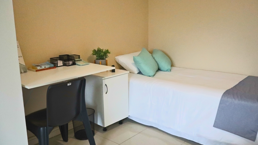 To Let 4 Bedroom Property for Rent in Mariannhill Park KwaZulu-Natal