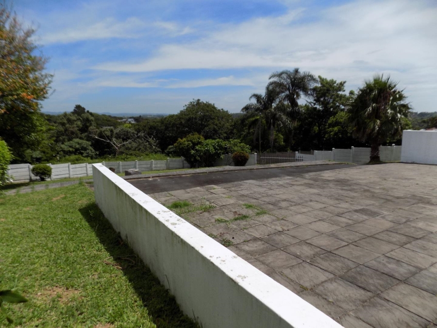 4 Bedroom Property for Sale in Uvongo KwaZulu-Natal