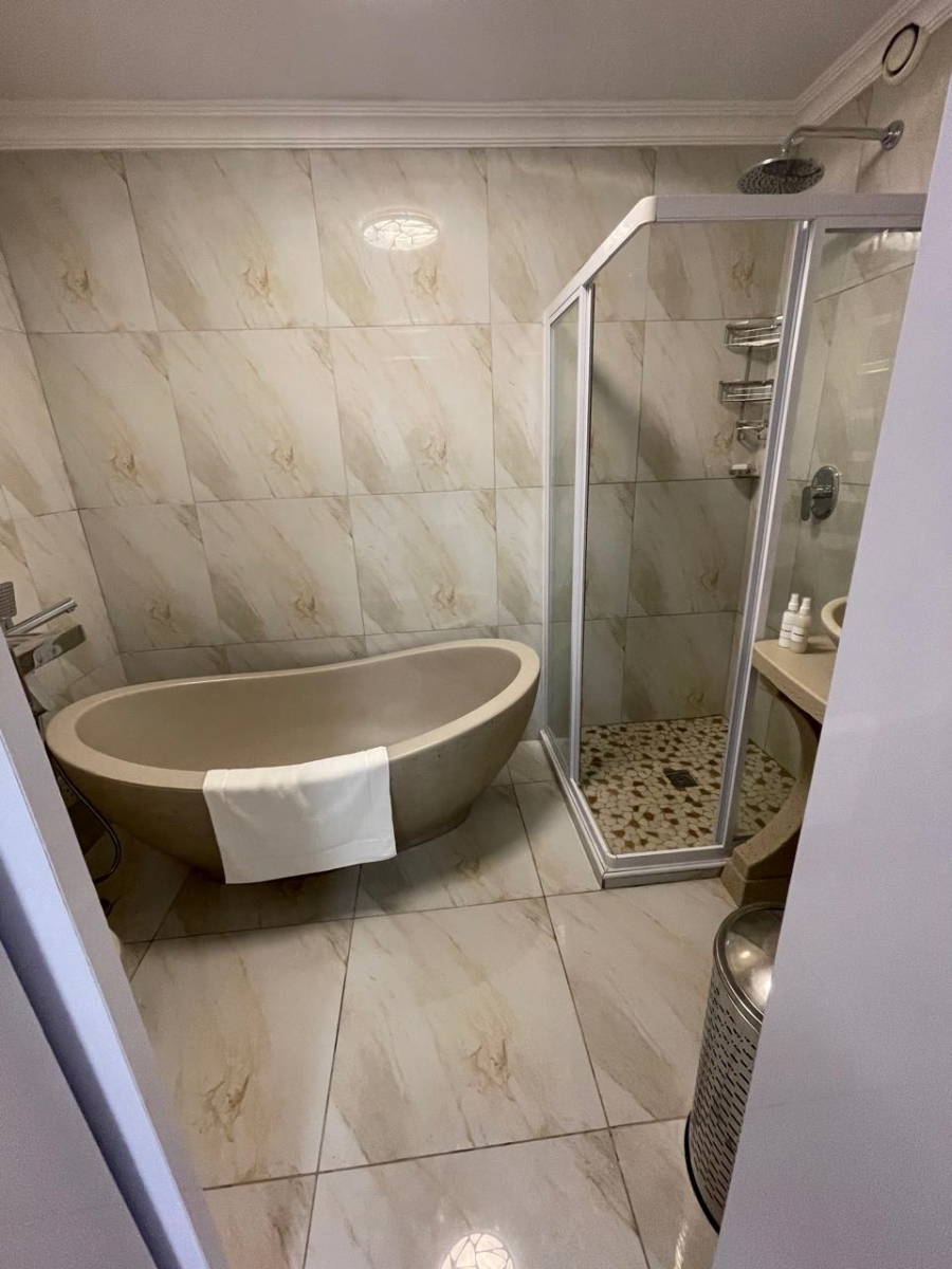 1 Bedroom Property for Sale in Umhlanga Ridge KwaZulu-Natal