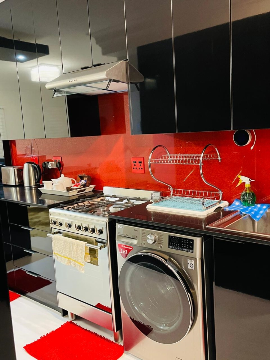 1 Bedroom Property for Sale in Umhlanga Ridge KwaZulu-Natal