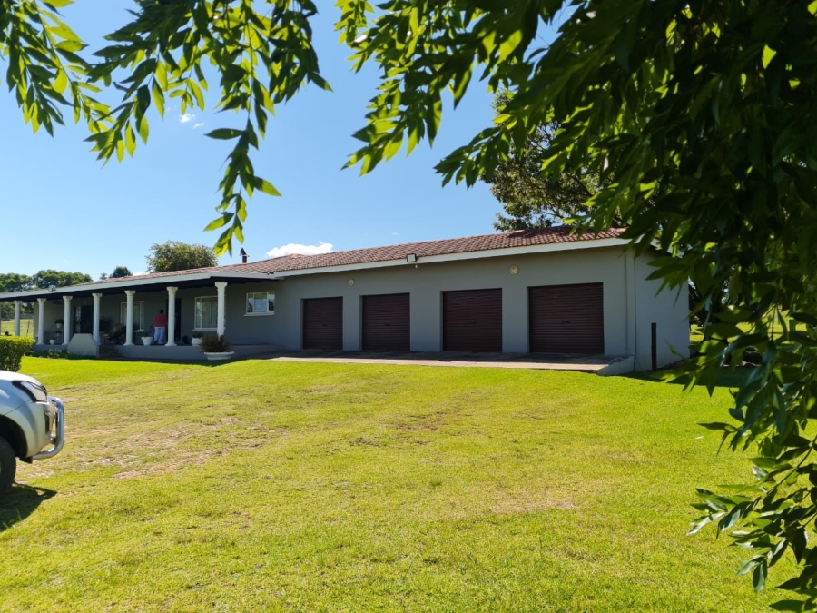 6 Bedroom Property for Sale in Glencoe KwaZulu-Natal