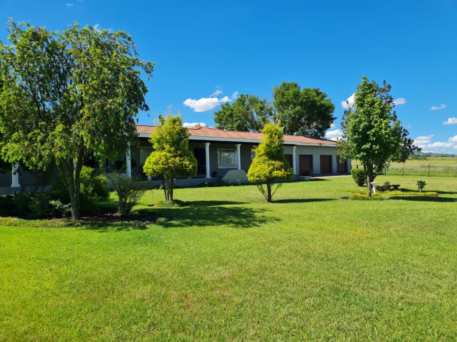 6 Bedroom Property for Sale in Glencoe KwaZulu-Natal