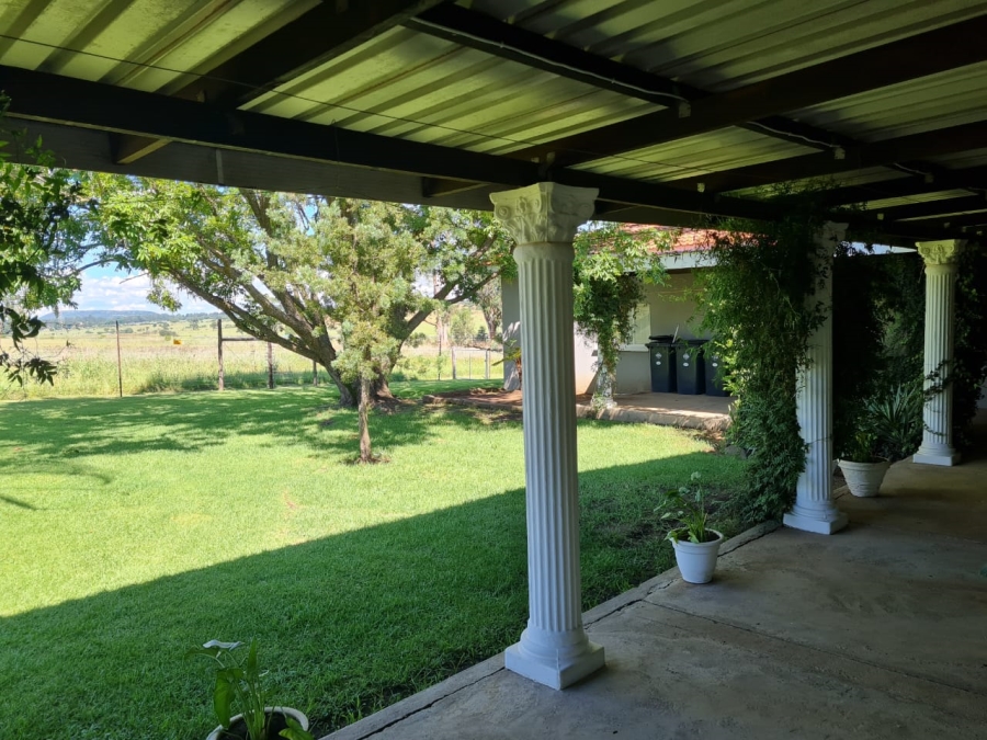 6 Bedroom Property for Sale in Glencoe KwaZulu-Natal