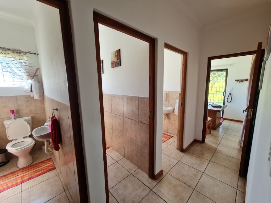 6 Bedroom Property for Sale in Glencoe KwaZulu-Natal