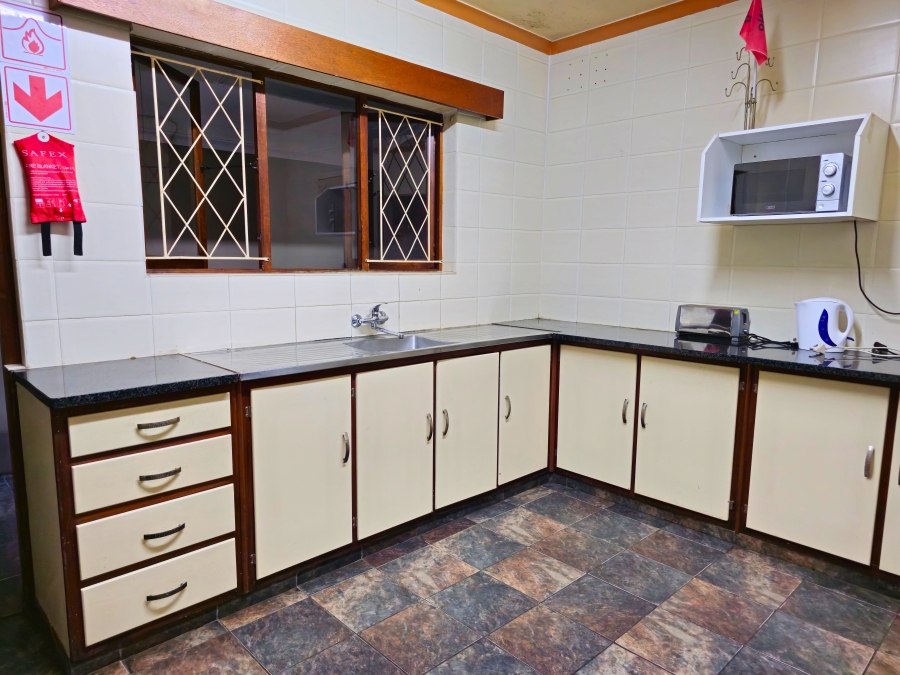 To Let 14 Bedroom Property for Rent in Ashley KwaZulu-Natal