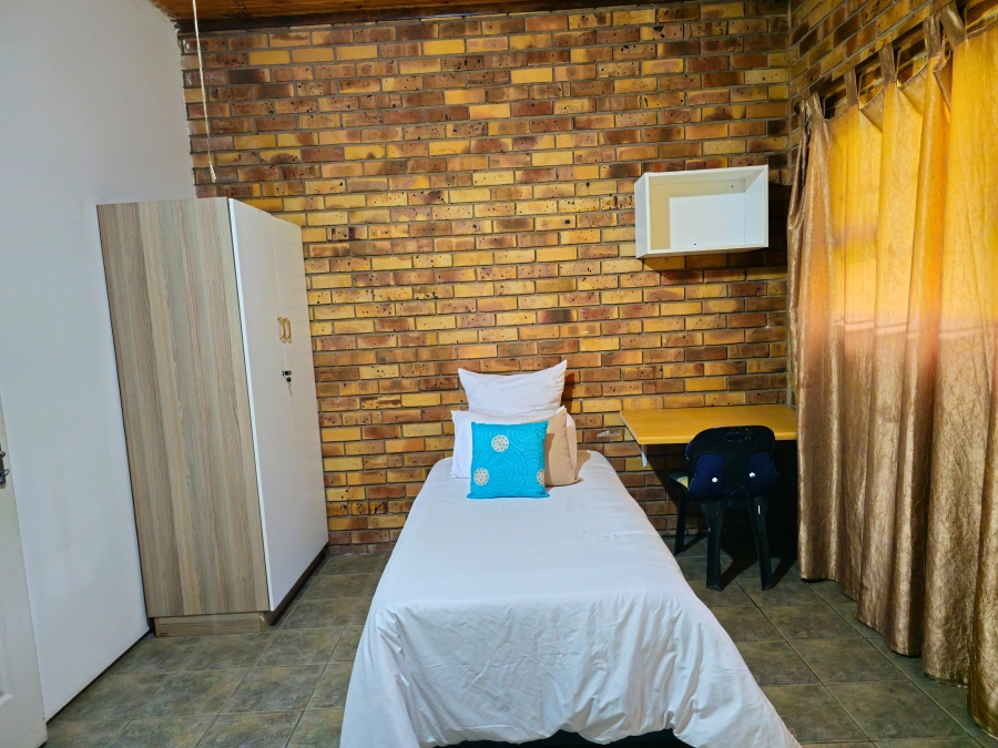 To Let 14 Bedroom Property for Rent in Ashley KwaZulu-Natal