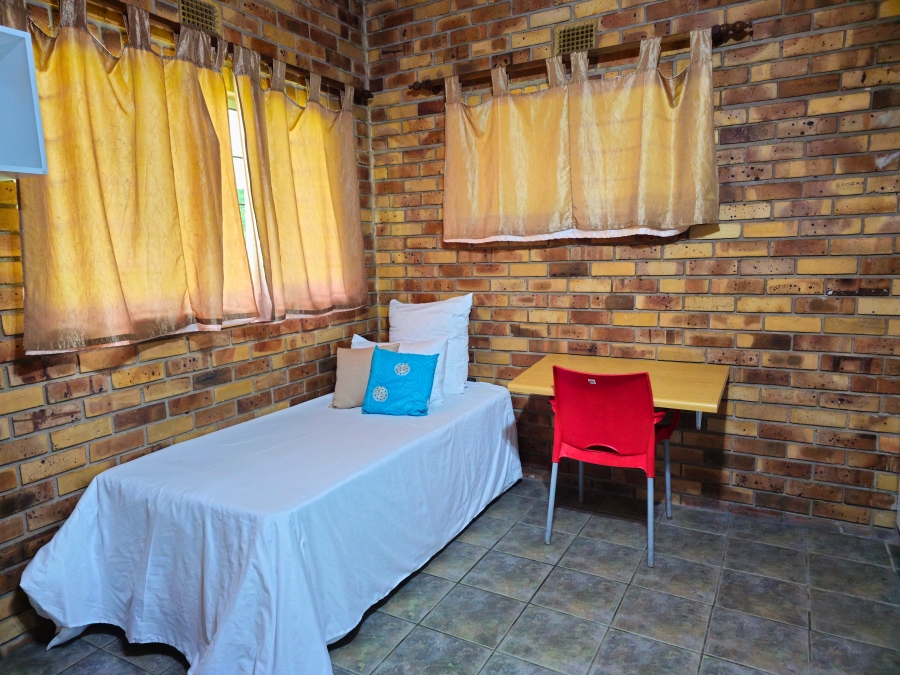To Let 14 Bedroom Property for Rent in Ashley KwaZulu-Natal