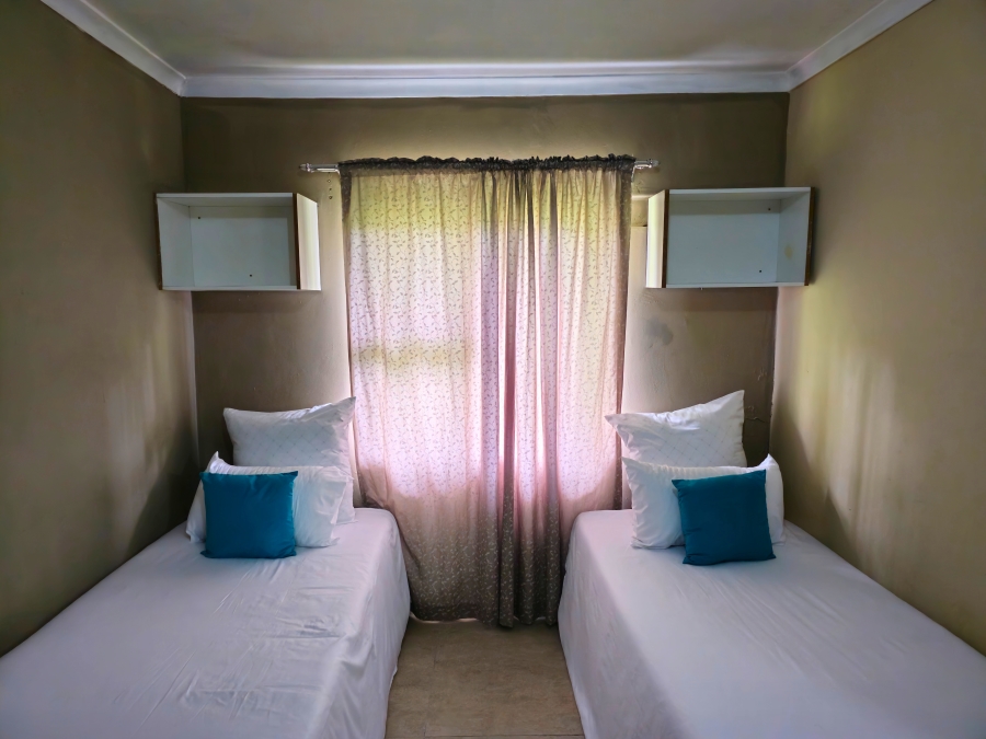 To Let 10 Bedroom Property for Rent in Mariannhill Park KwaZulu-Natal