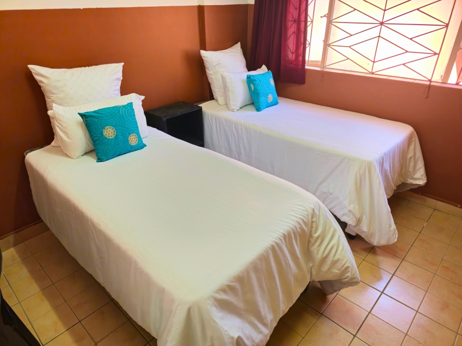 To Let 23 Bedroom Property for Rent in Reservoir Hills KwaZulu-Natal