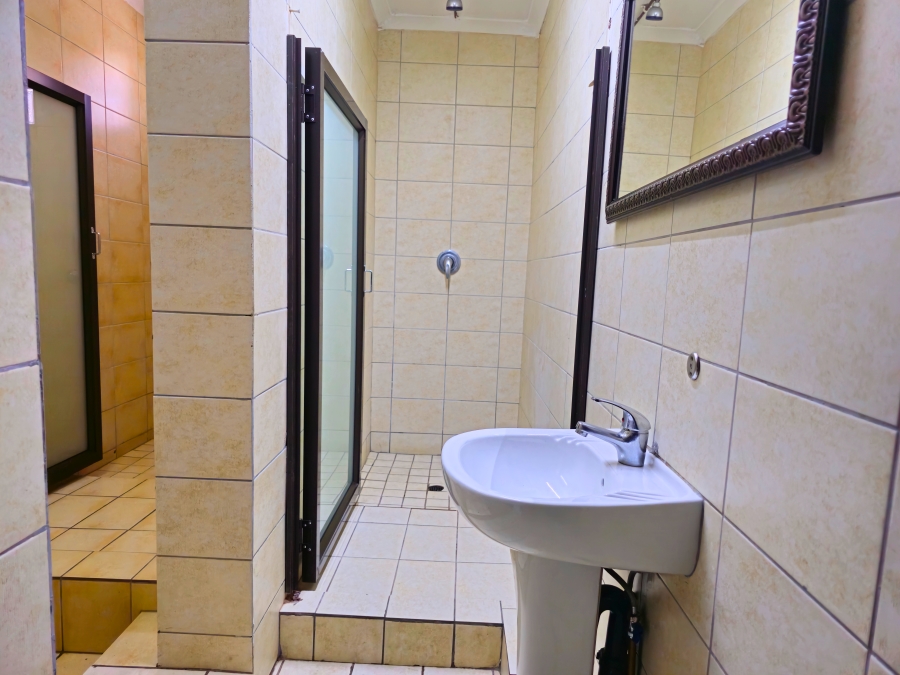 To Let 22 Bedroom Property for Rent in Reservoir Hills KwaZulu-Natal