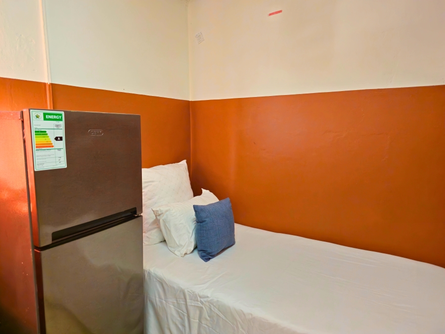 To Let 23 Bedroom Property for Rent in Reservoir Hills KwaZulu-Natal