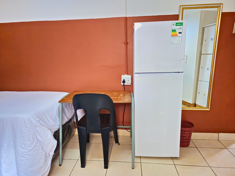 To Let 25 Bedroom Property for Rent in Reservoir Hills KwaZulu-Natal